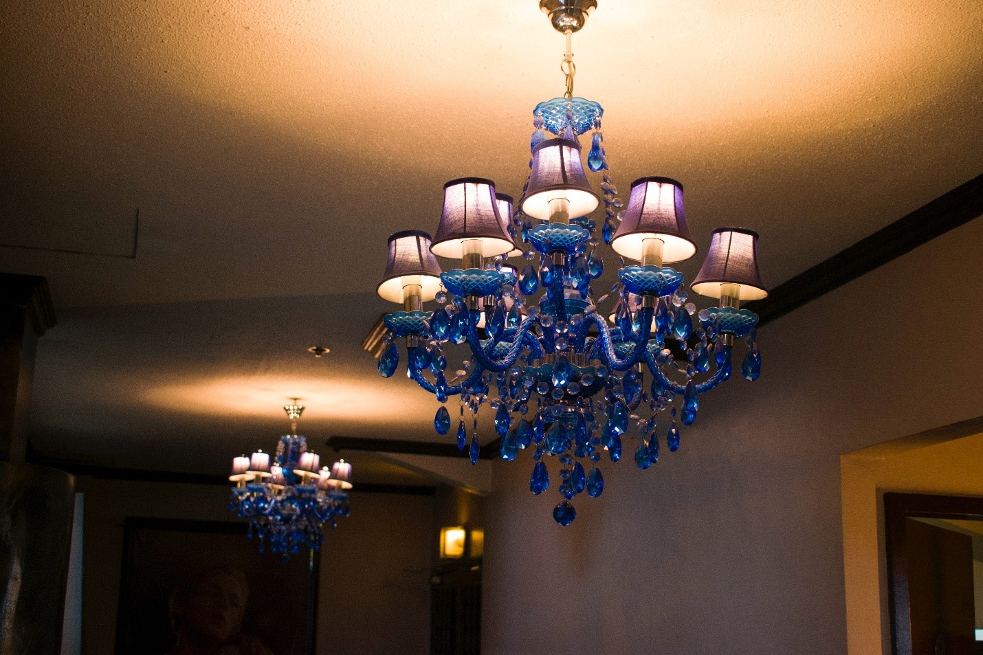 Can Chandeliers be Wider than a Table?