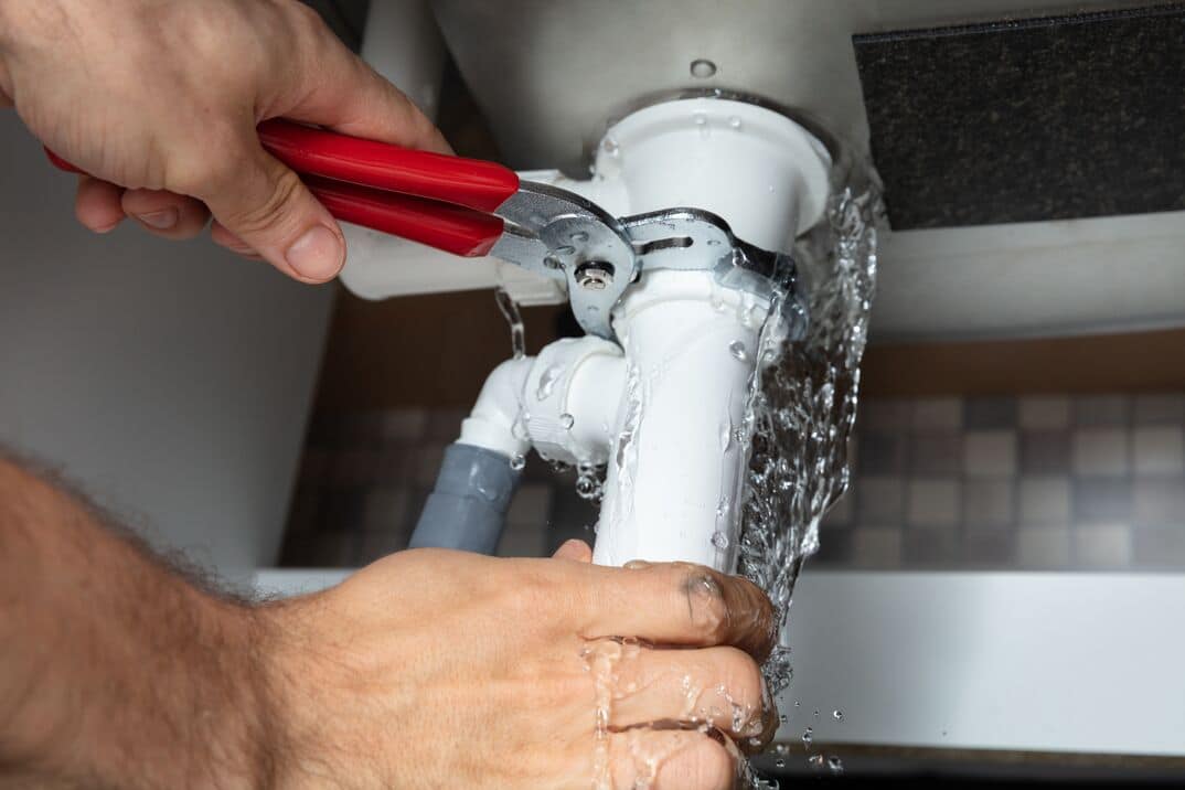 5 ways to fix leaking pipes